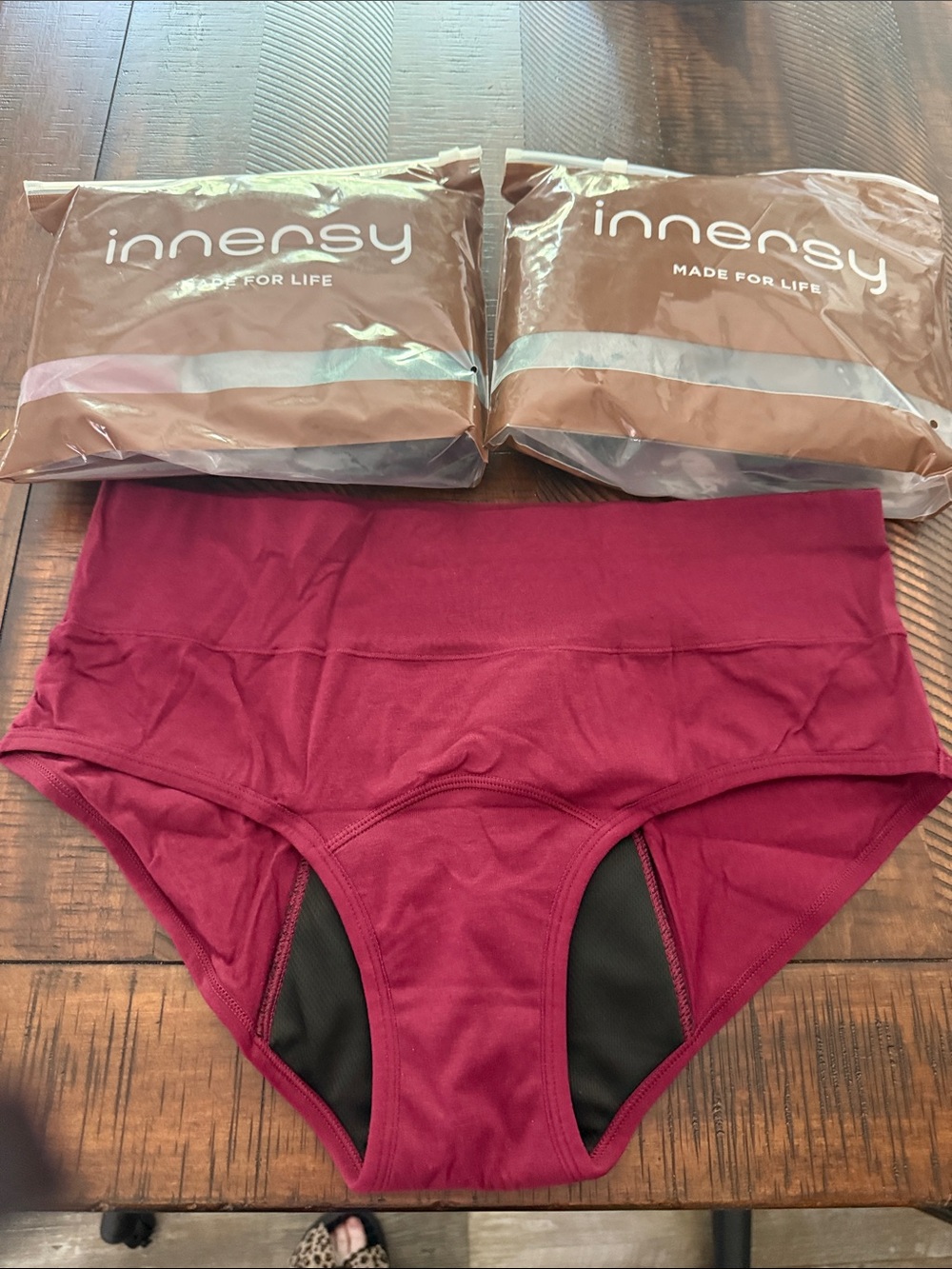 Innersy Women's High-Waist Period Panty - Burgundy